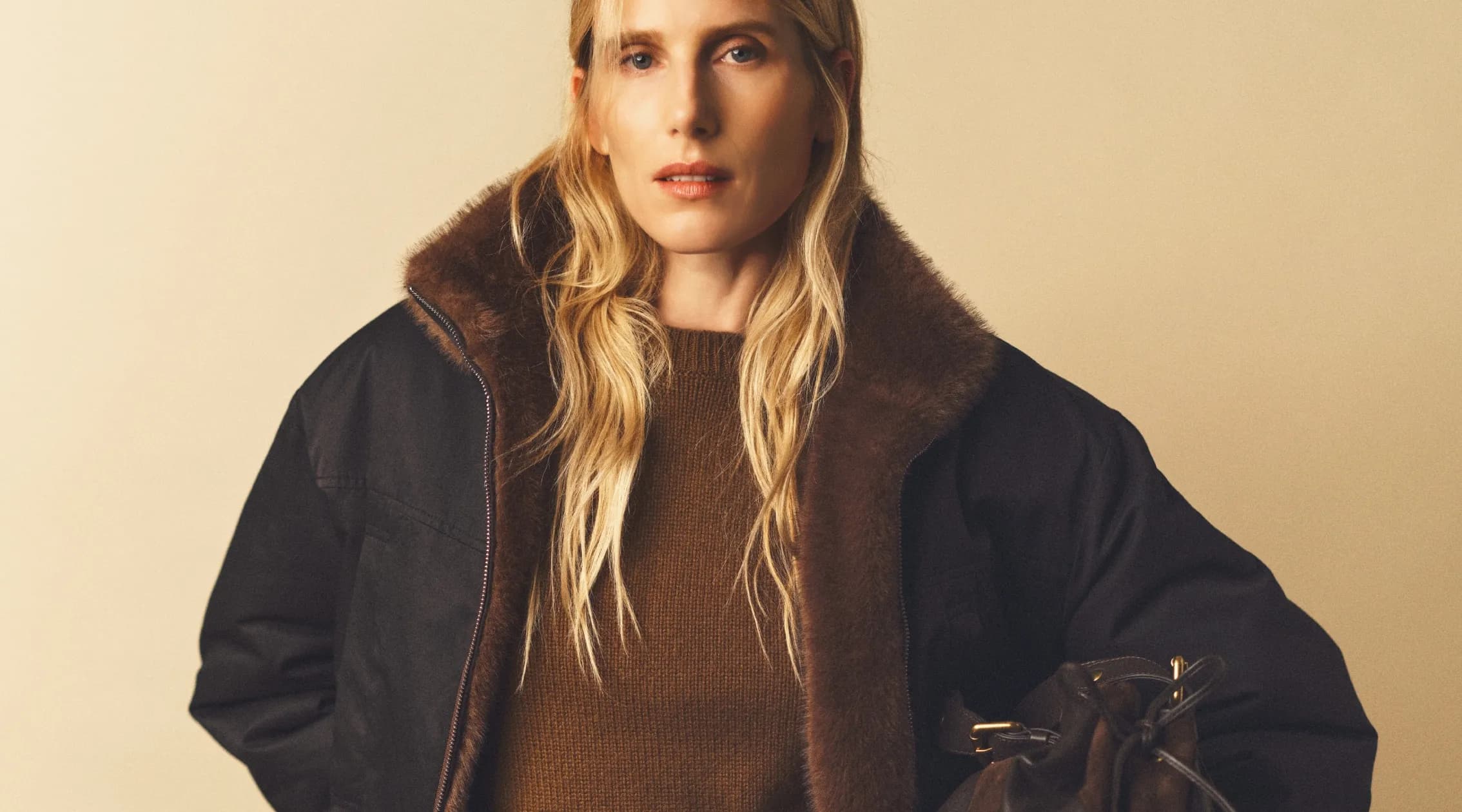 Теплый октябрь: Совершенная верхняя одежда в Gerard Darel